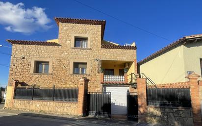 Vista exterior de Casa o xalet en venda en La Pobla de Cérvoles amb Aire condicionat i Terrassa