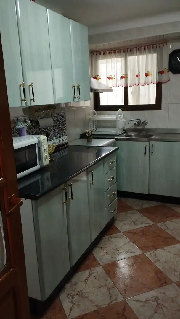 Cuina de Casa o xalet en venda en Zuheros amb Moblat i Rentadora