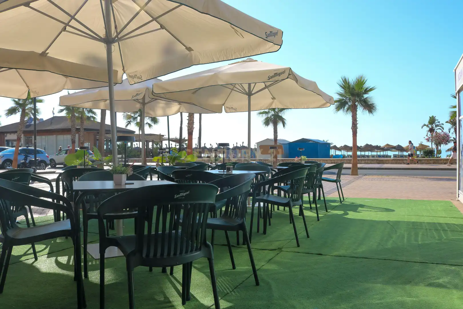 Terrace of Commercial properties for transfer in Fuengirola