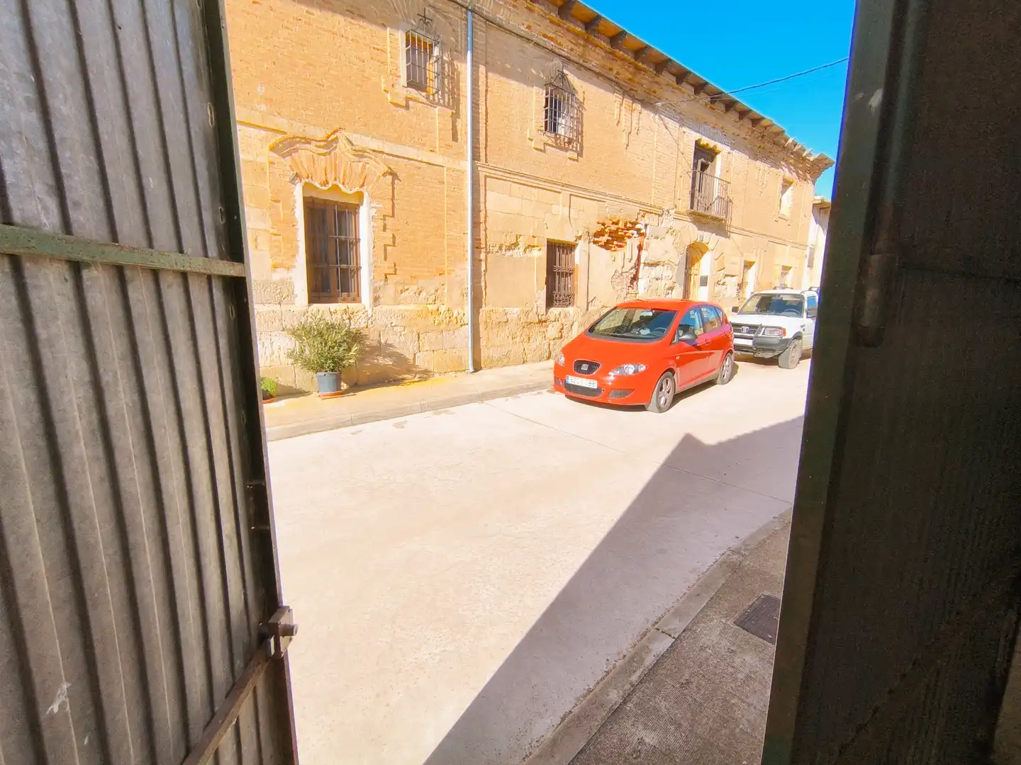 Vista exterior de Casa o chalet en venta en Villamartín de Campos con Calefacción, Jardín privado y Trastero