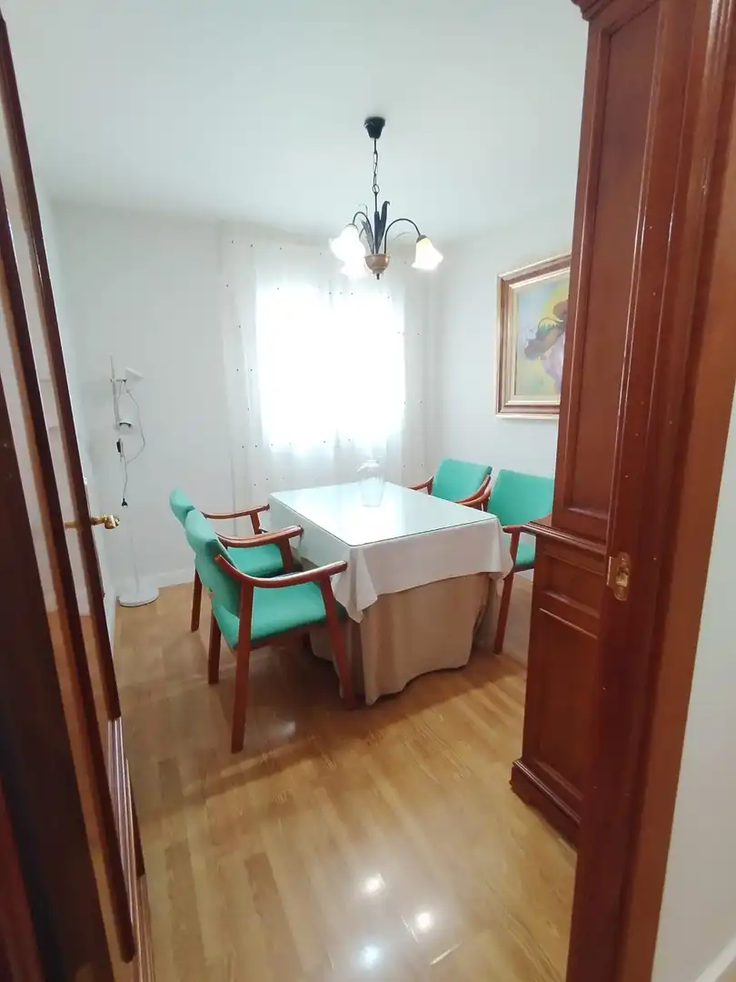Dining room of Flat for rent in Granada  with Air Conditioner, Heating and Furnished