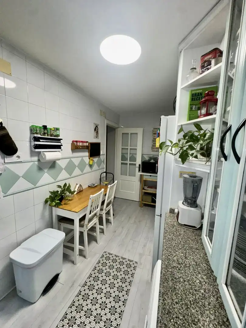 Cocina de Piso en venta en Tomares con Aire acondicionado, Calefacción y Terraza
