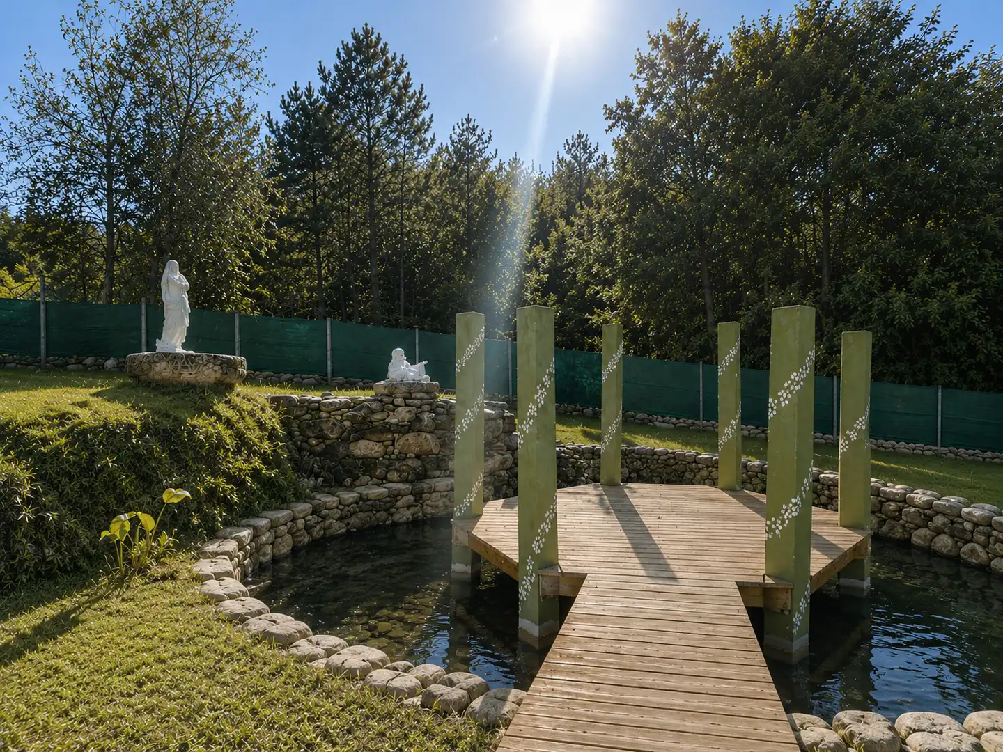 Piscina de Casa adosada en venta en Mondariz con Calefacción, Jardín privado y Amueblado