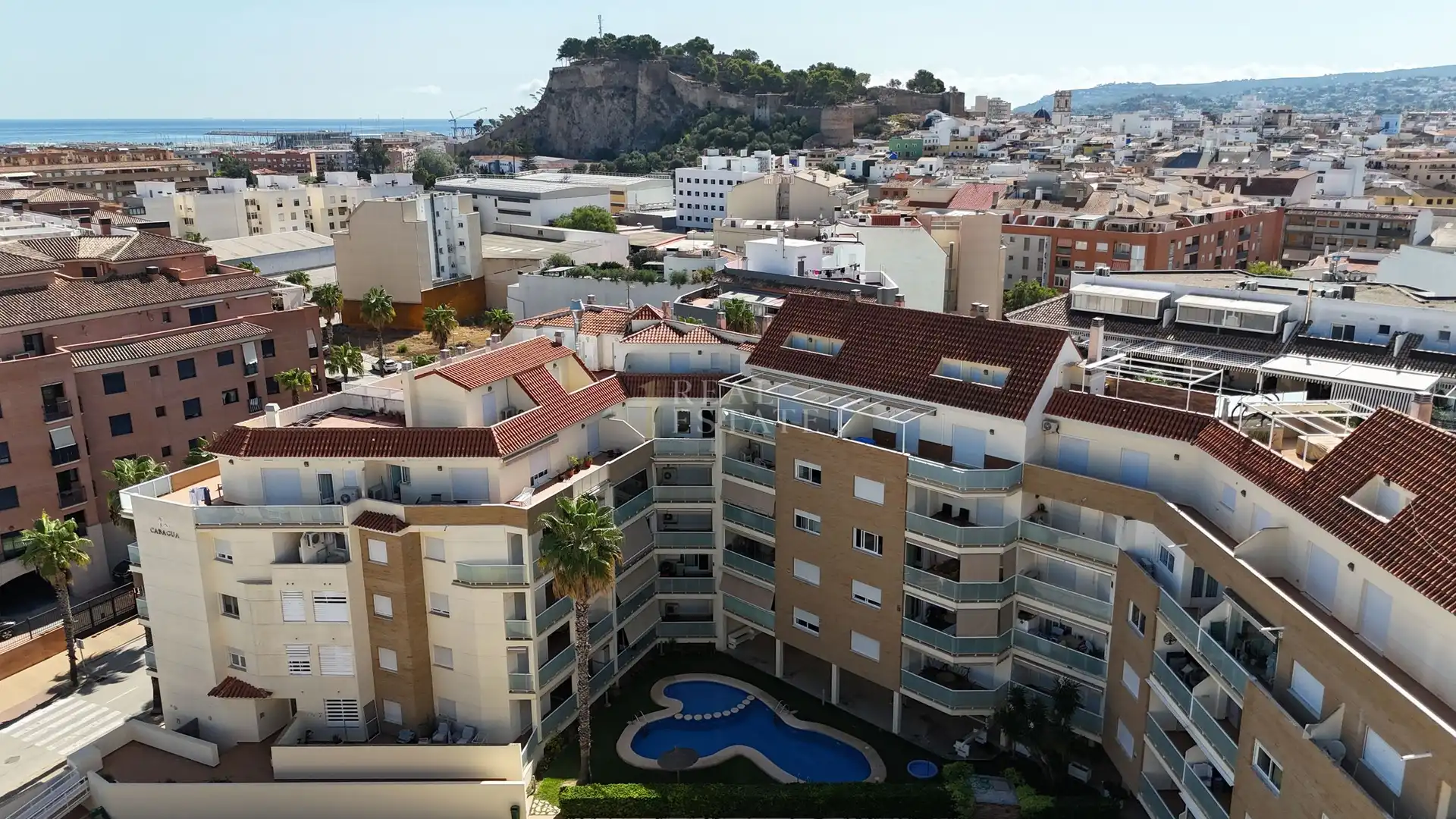 Vista exterior de Piso en venta en Dénia con Aire acondicionado, Calefacción y Trastero