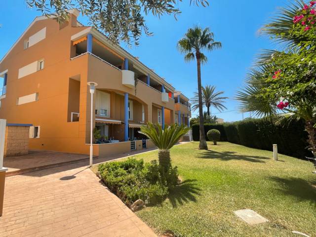 Ático en Alquiler en Montañar - El Arenal