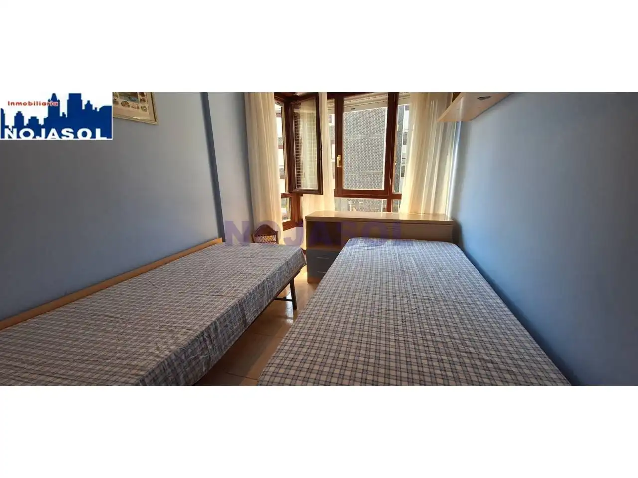 Habitación de Apartamento de alquiler en Noja con Calefacción, Terraza y Amueblado