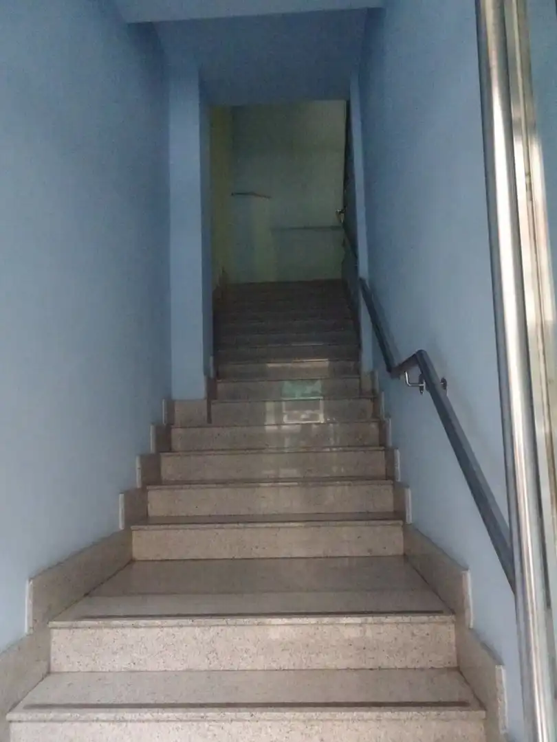 Büro zur Miete in Torrelavega  mit Klimaanlage, Abstellraum und Möbliert