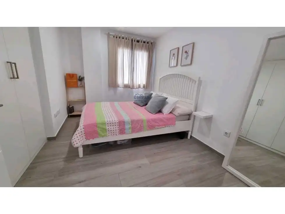 Habitación de Apartamento en venta en Dénia con Aire acondicionado, Calefacción y Terraza