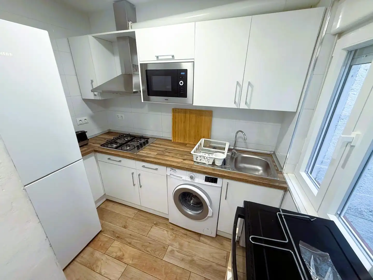 Kitchen of Flat for rent in Ronda