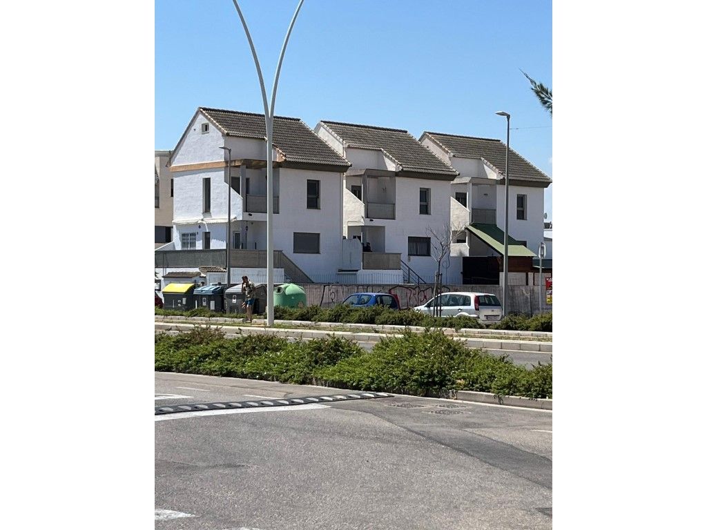 Exterior view of Single-family semi-detached for sale in Gandia  with Air Conditioner, Heating and Terrace