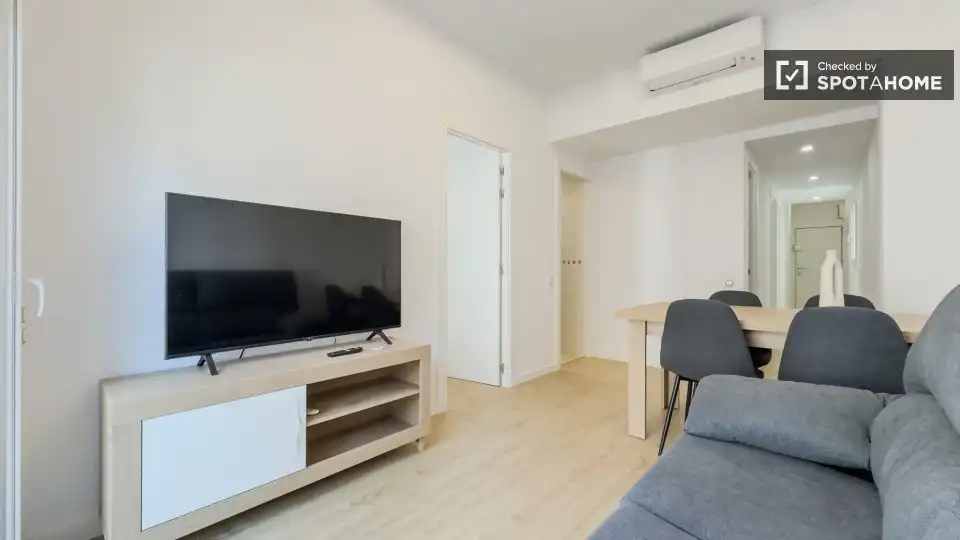 Sala de estar de Piso de alquiler en Barcelona con Aire acondicionado, Calefacción y Amueblado