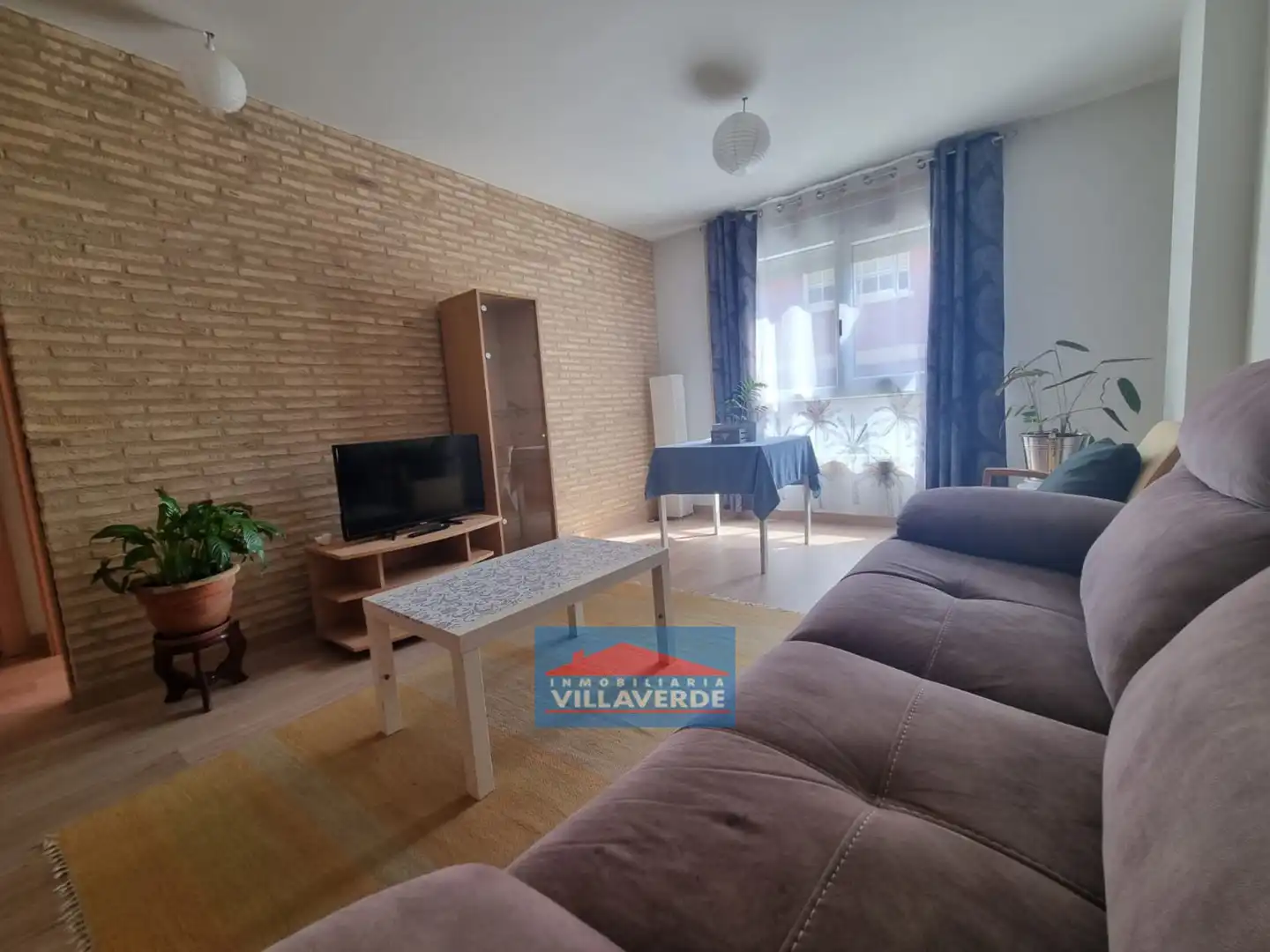 Wohnzimmer von Wohnung zum Verkauf in Cangas  mit Terrasse, Abstellraum und Möbliert