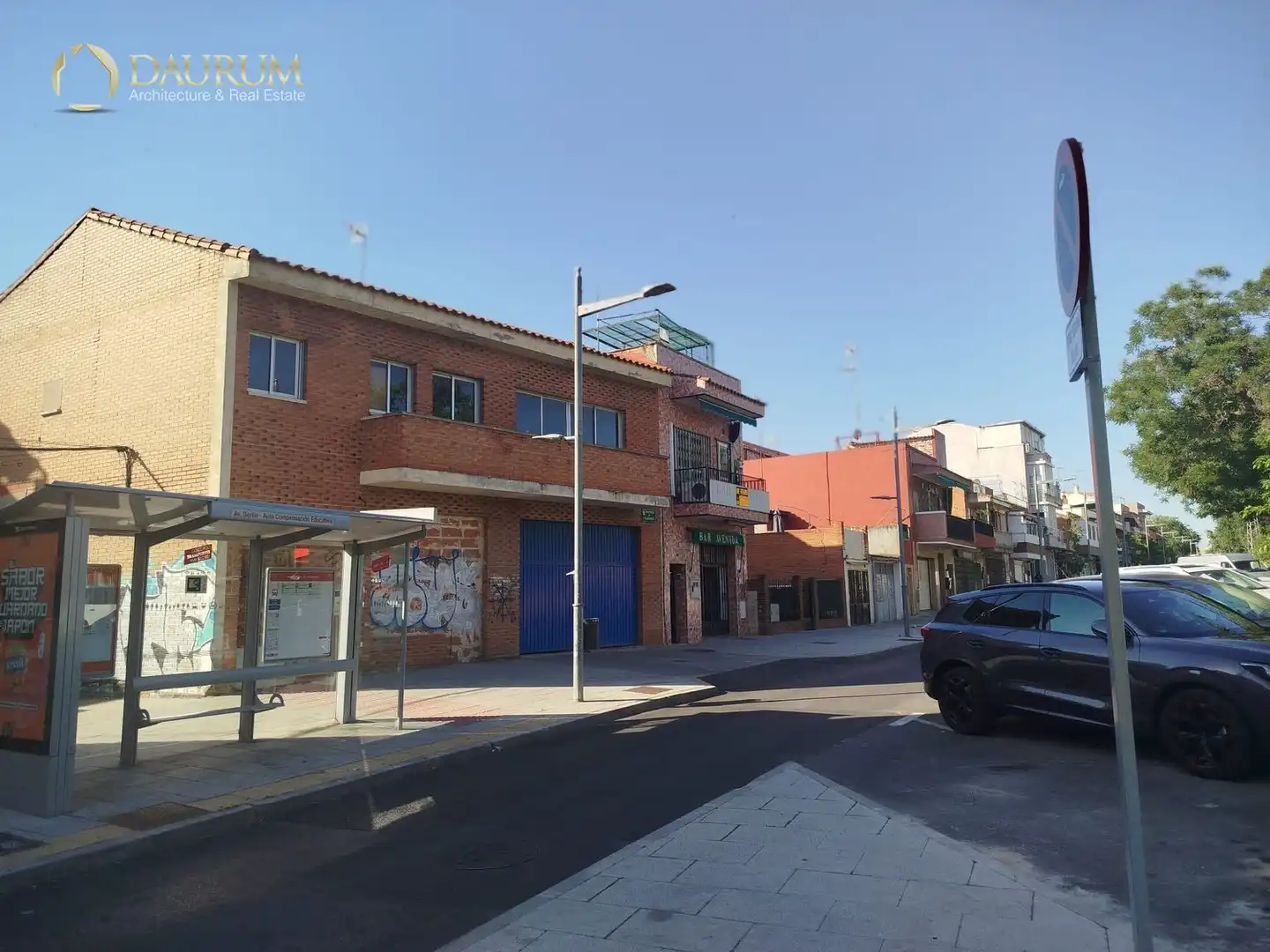 Exterior view of Houses for sale in Coslada  with Heating, Terrace and Furnished