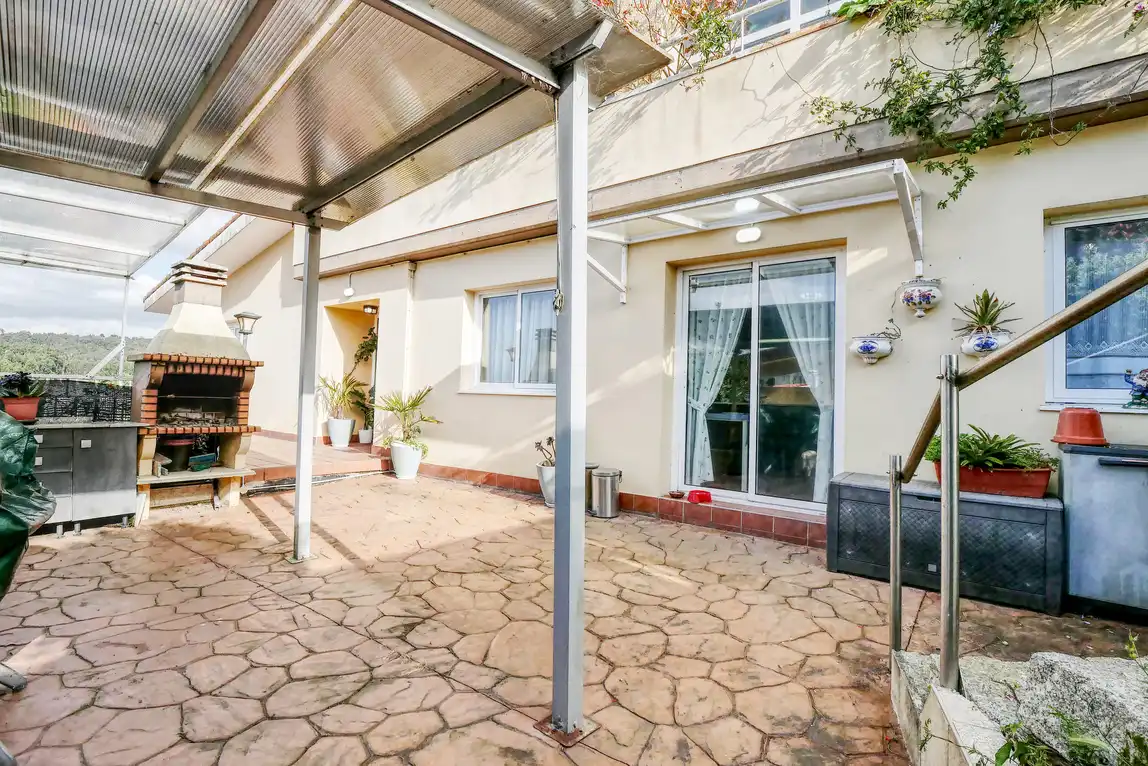 Terraza de Casa adosada en venta en A Coruña Capital  con Calefacción, Jardín privado y Parquet