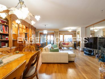 Terraced house with balcony for sale in El Burgo