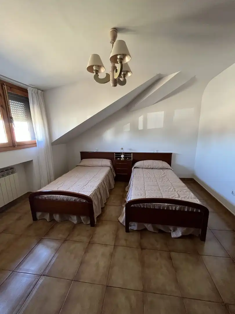 Habitación de Casa o chalet en venta en Santibáñez de Tera con Amueblado