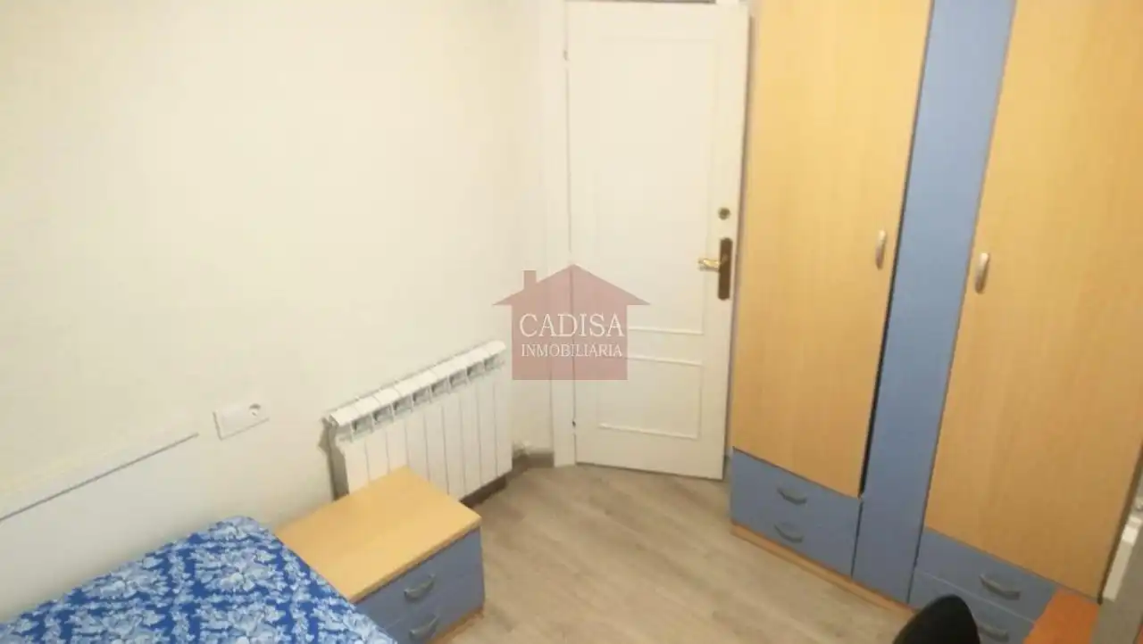 Habitación de Piso de alquiler en Salamanca con Calefacción, Parquet y Trastero