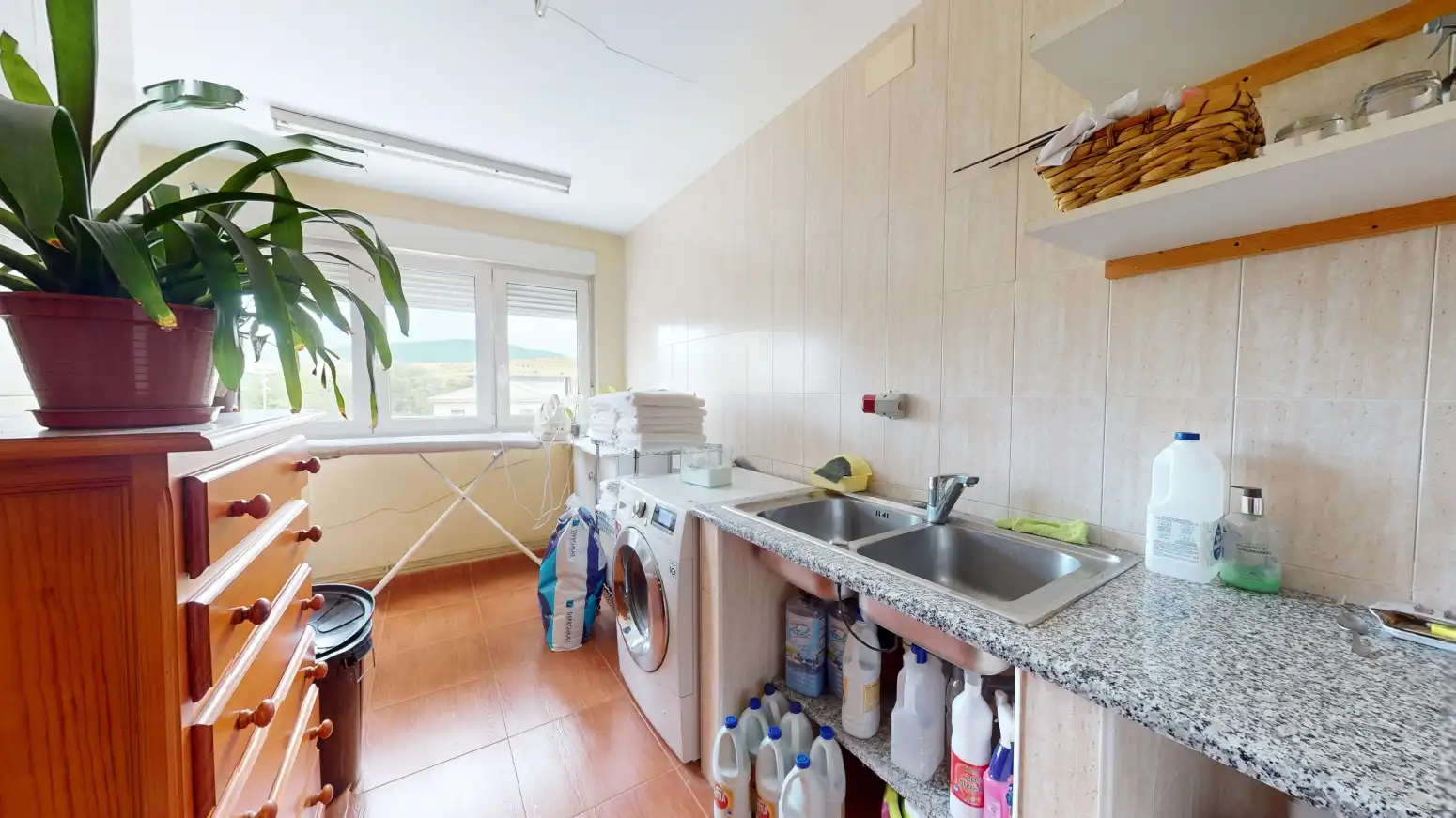 Kitchen of Buildings for sale in Valdeolea