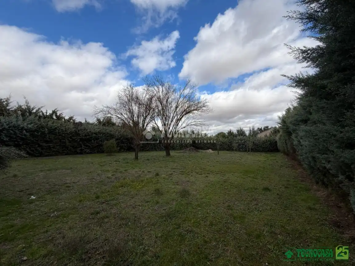 Casa o chalet en venta en Villar de Cañas con Calefacción, Piscina y Amueblado