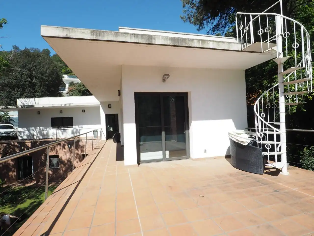Exterior view of Houses for sale in Sant Cugat del Vallès  with Private garden, Terrace and Swimming Pool