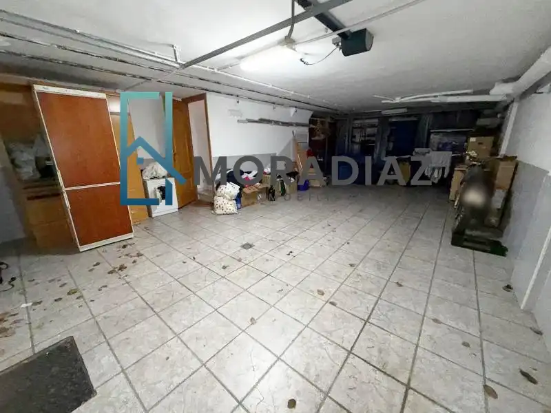 Casa adosada en venta en Don Benito con Aire acondicionado, Calefacción y Parquet