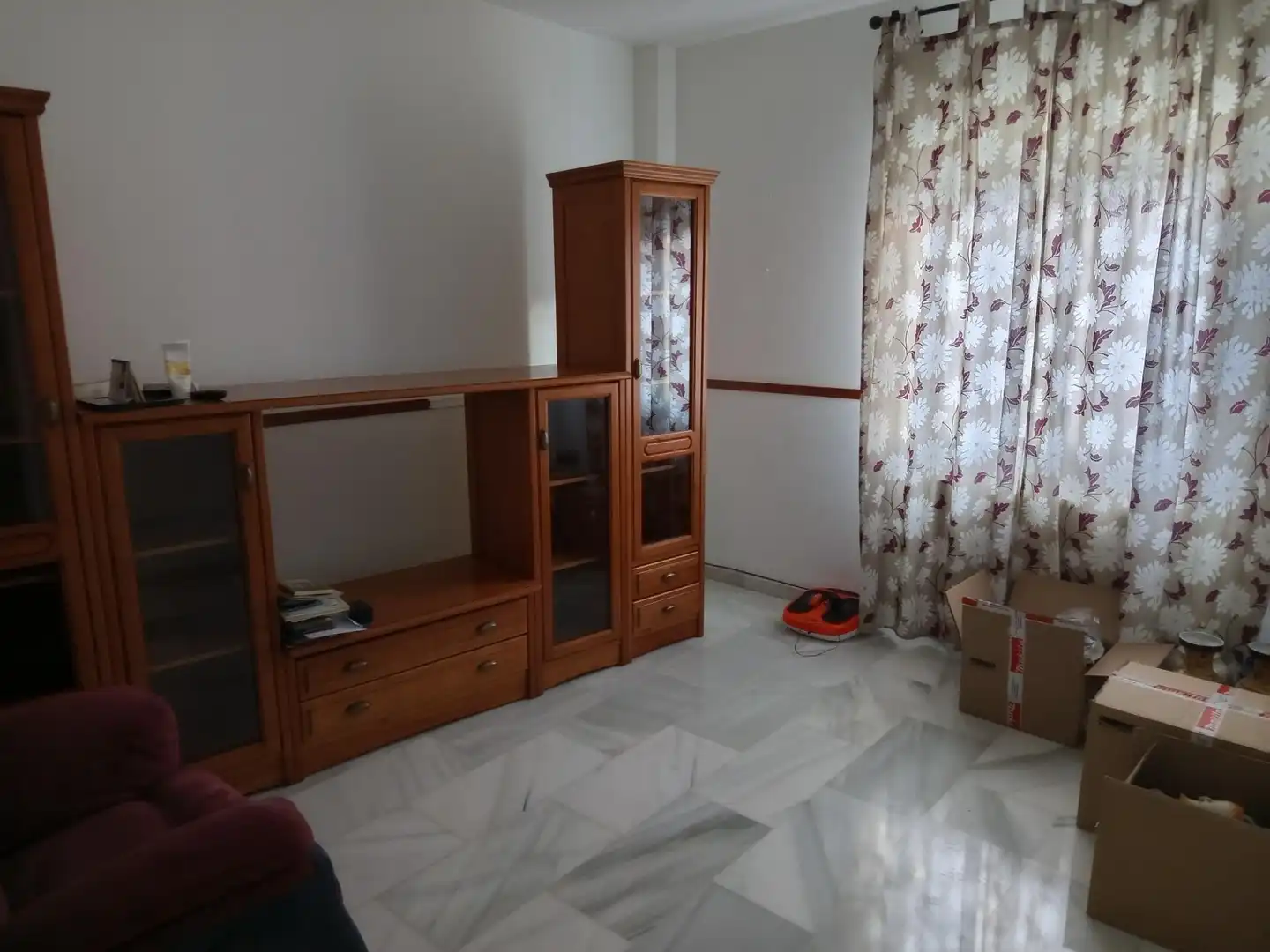 Sala d'estar de Casa o xalet en venda en Jaén amb Aire condicionat, Calefacció i Jardí privat