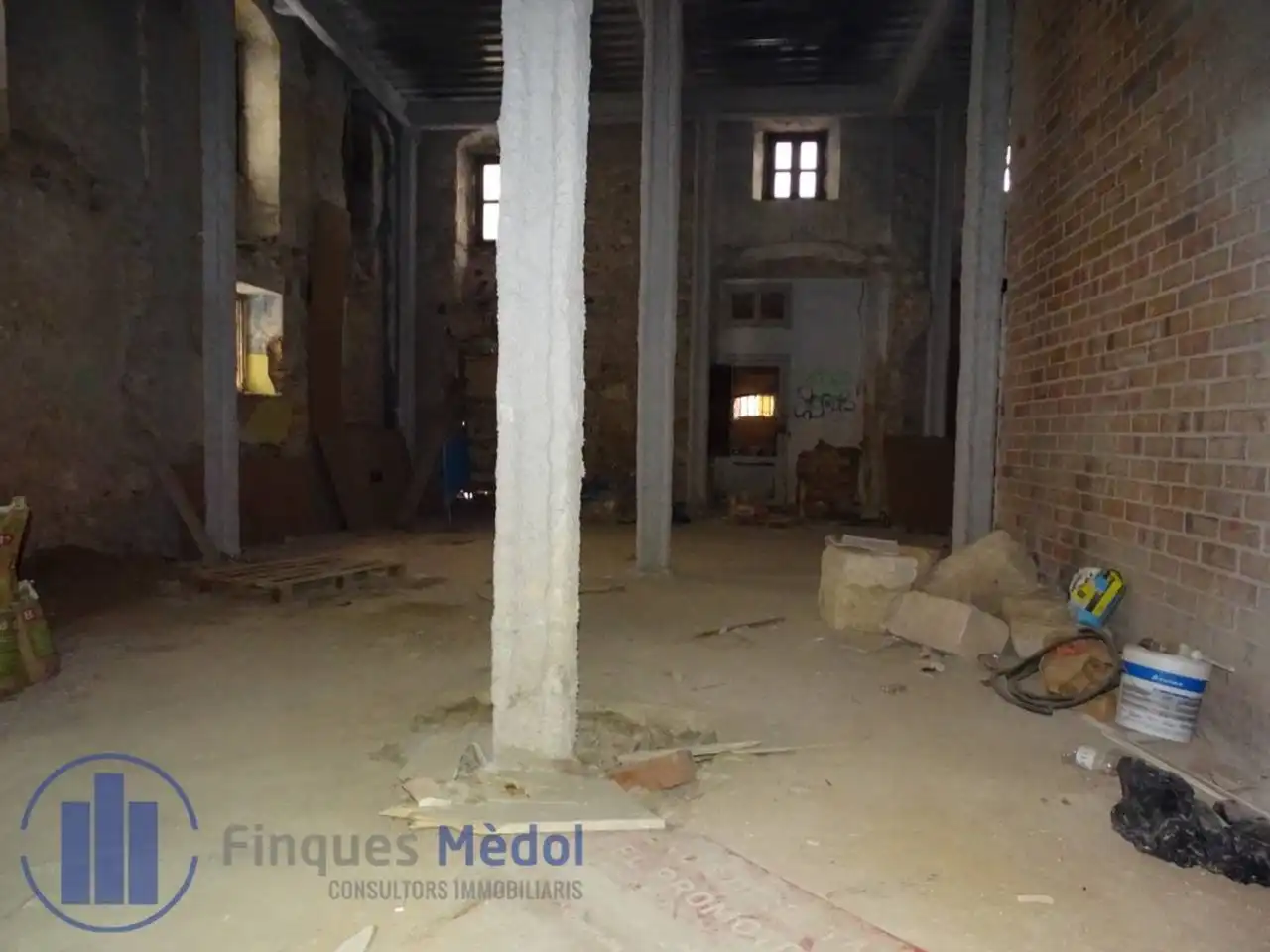 Local comercial en venda a Part Alta, imagen 4