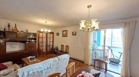 Foto 2 de Piso en venta en Avenida Vena, Reyes Católicos, Burgos Capital