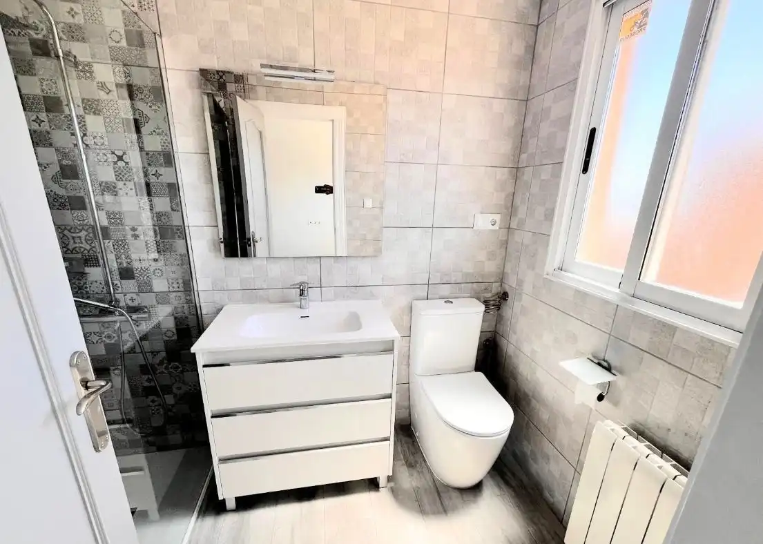 Bathroom of Flat for sale in La Nucia  with Air Conditioner, Private garden and Storage room