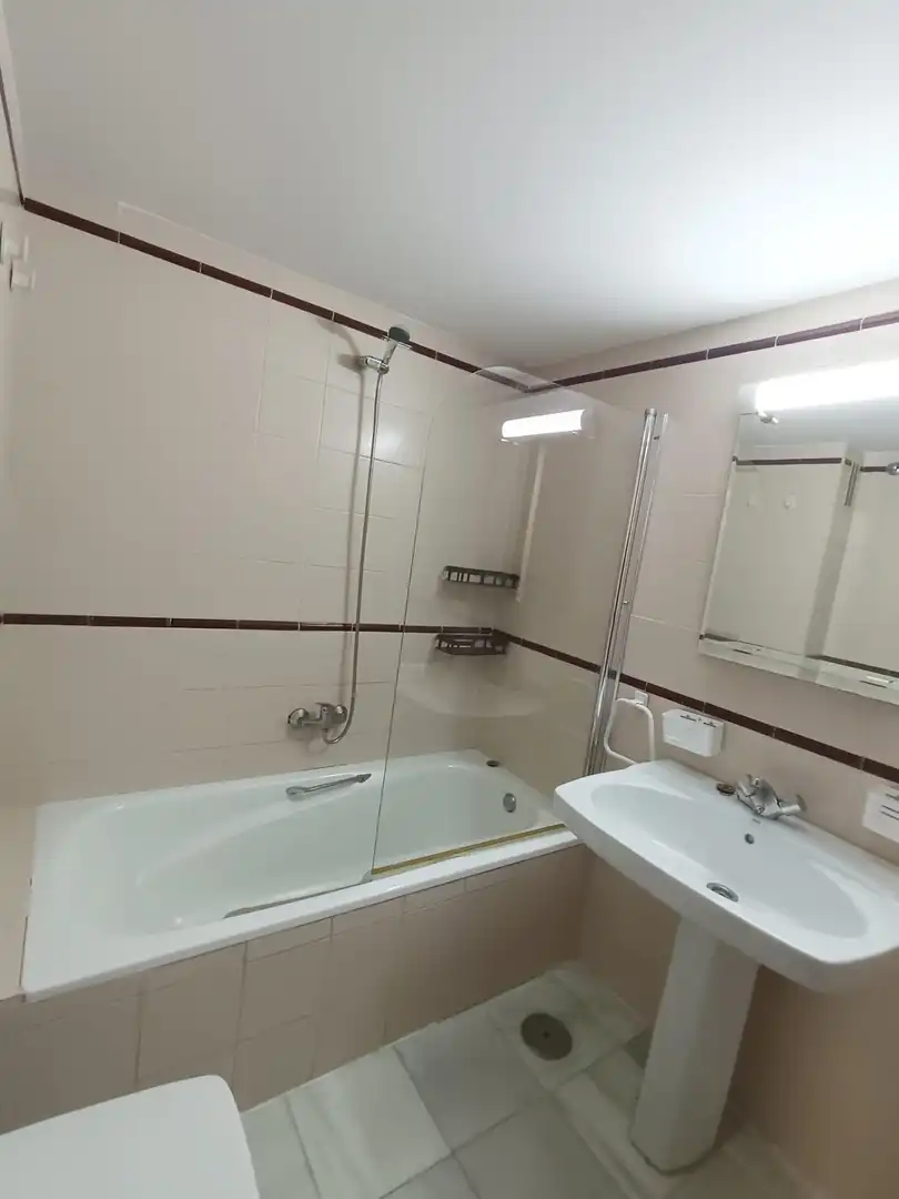 Baño de Piso en venta en Córdoba con Aire acondicionado, Calefacción y Terraza