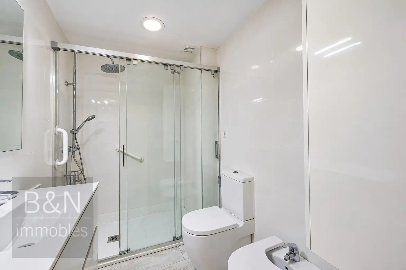Flat with balcony for sale in Nord-oest, imagen 18
