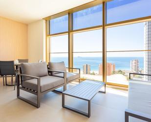 Sala d'estar de Apartament en venda en Benidorm amb Aire condicionat, Calefacció i Jardí privat