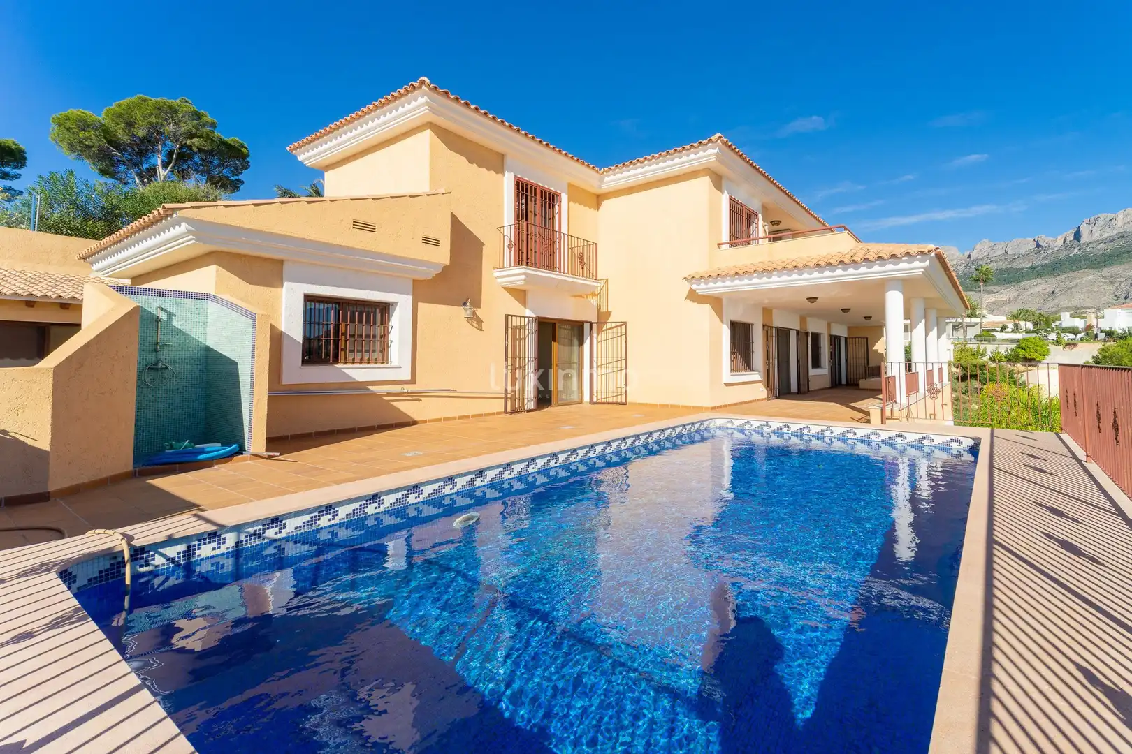 Vista exterior de Casa o xalet en venda en Altea amb Aire condicionat, Calefacció i Jardí privat