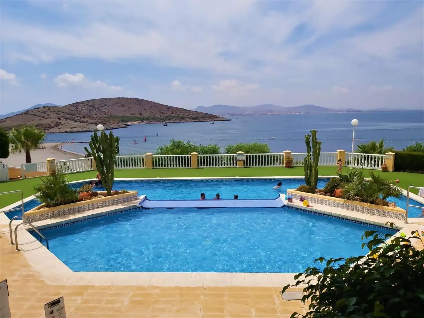 Swimming pool of Detached homes for rent in La Manga del Mar Menor  with Air Conditioner, Heating and Terrace