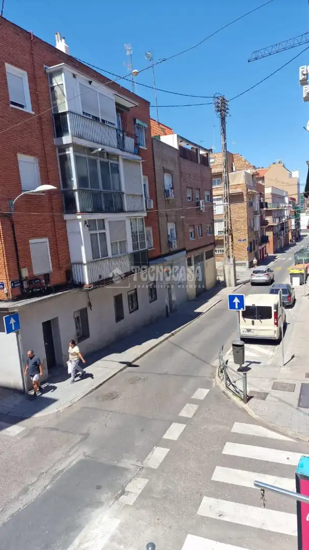 Vista exterior de Piso en venta en Madrid