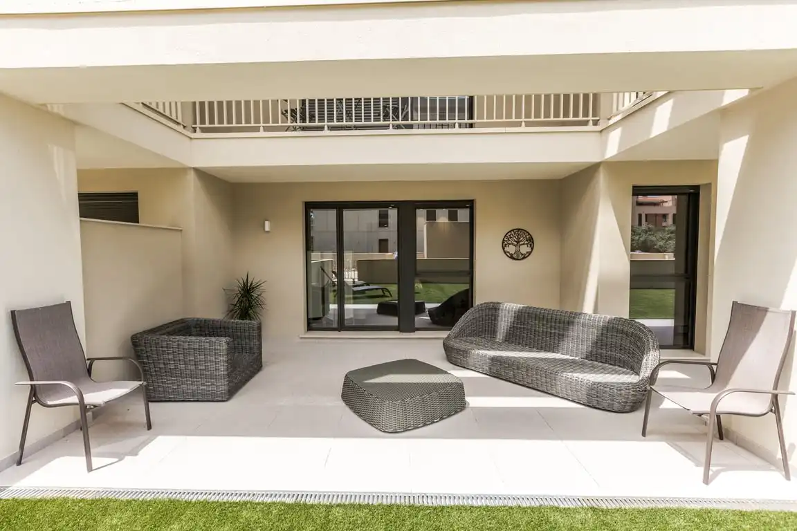 Terraza de Apartamento de alquiler en Dénia con Aire acondicionado, Jardín privado y Terraza