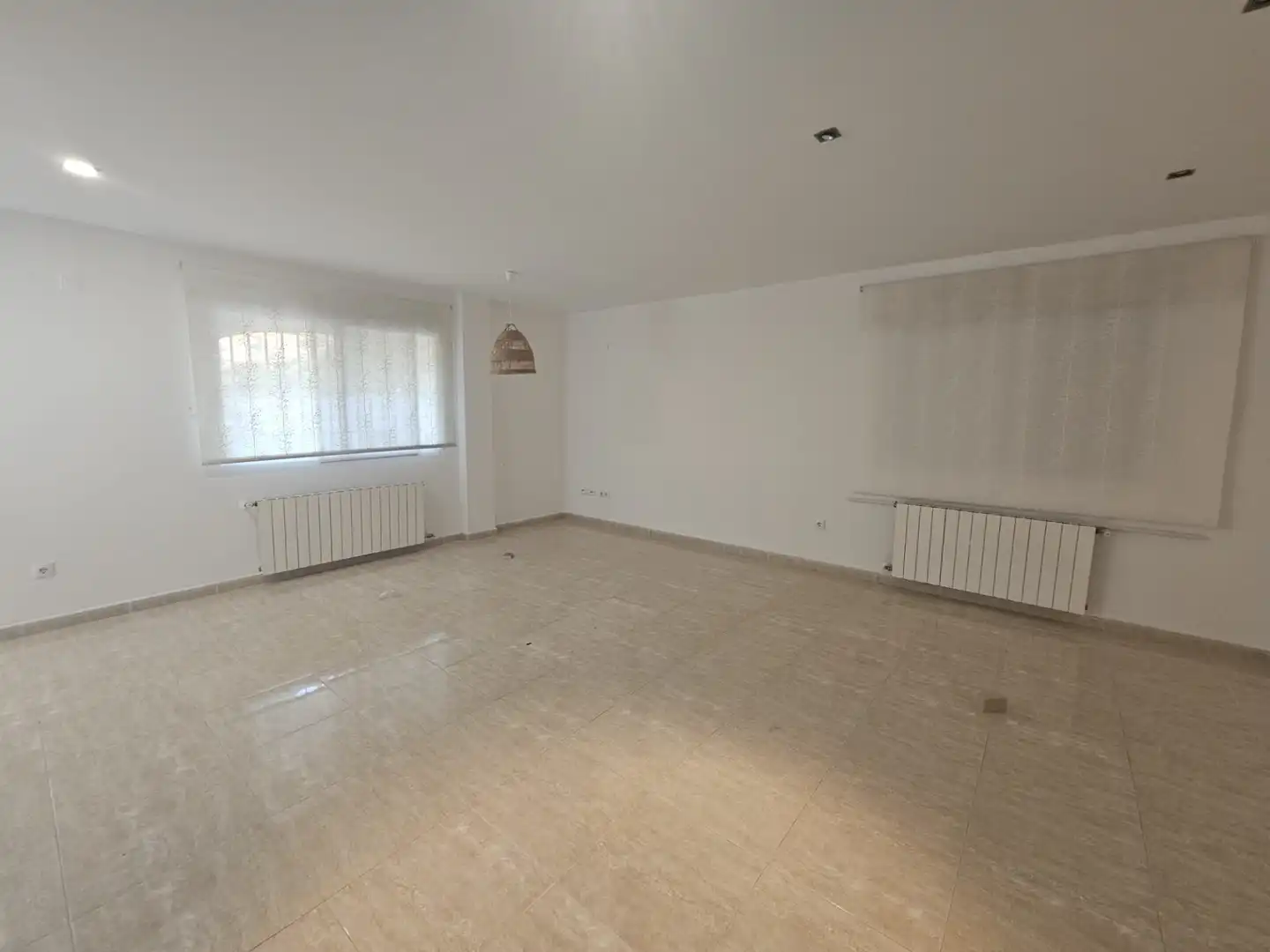 Casa adosada en venta en Náquera con Aire acondicionado, Calefacción y Piscina comunitaria