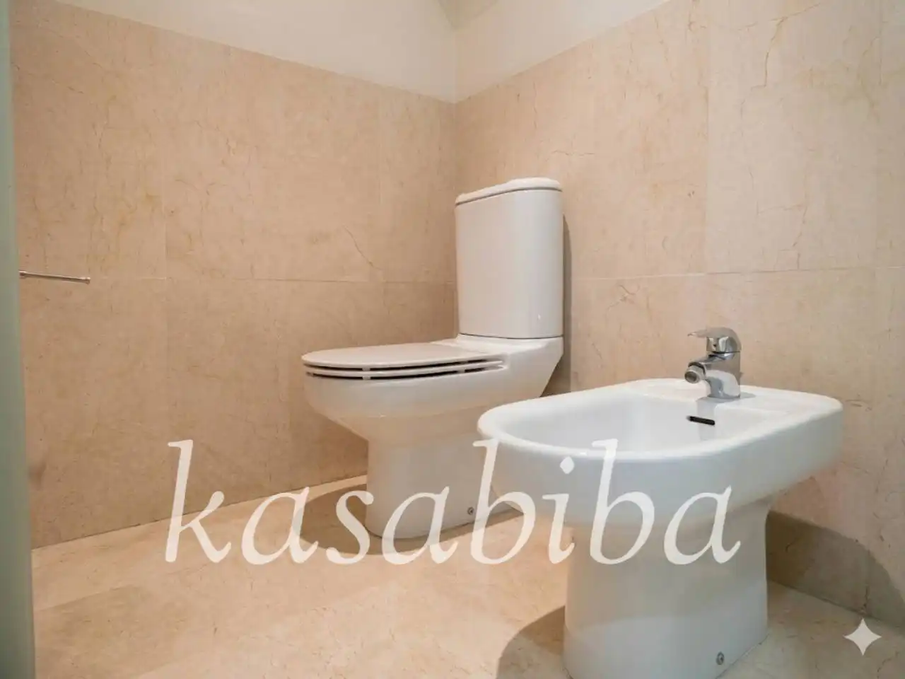 Badezimmer von Wohnung zum Verkauf in Paterna mit Klimaanlage, Heizung und Terrasse