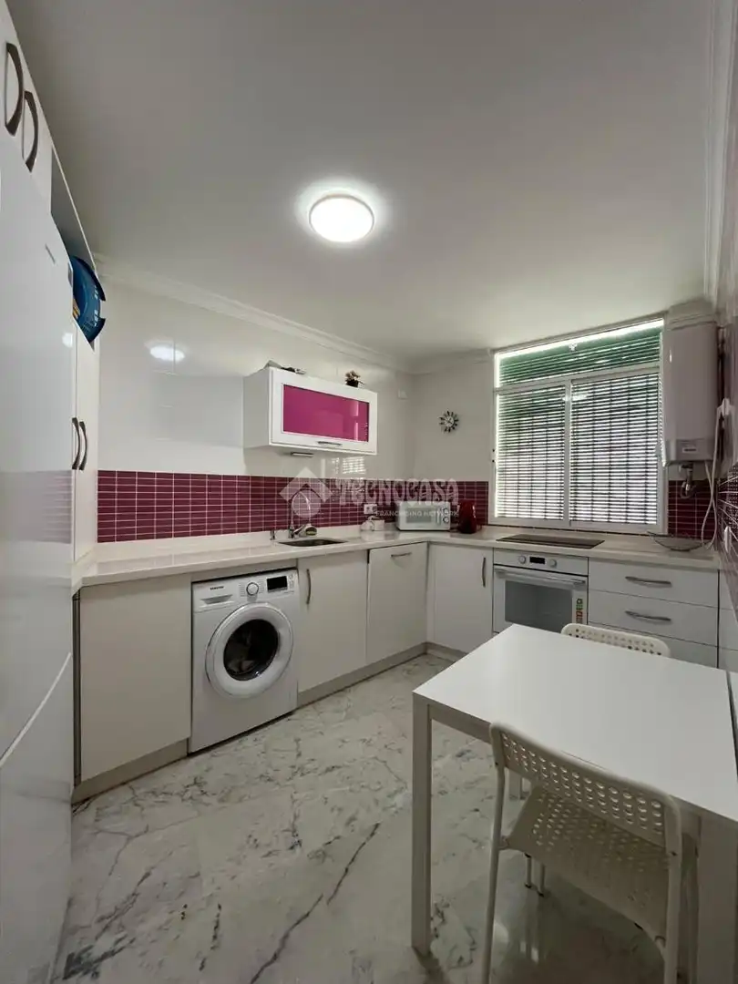 Cocina de Piso en venta en Carmona, Sevilla