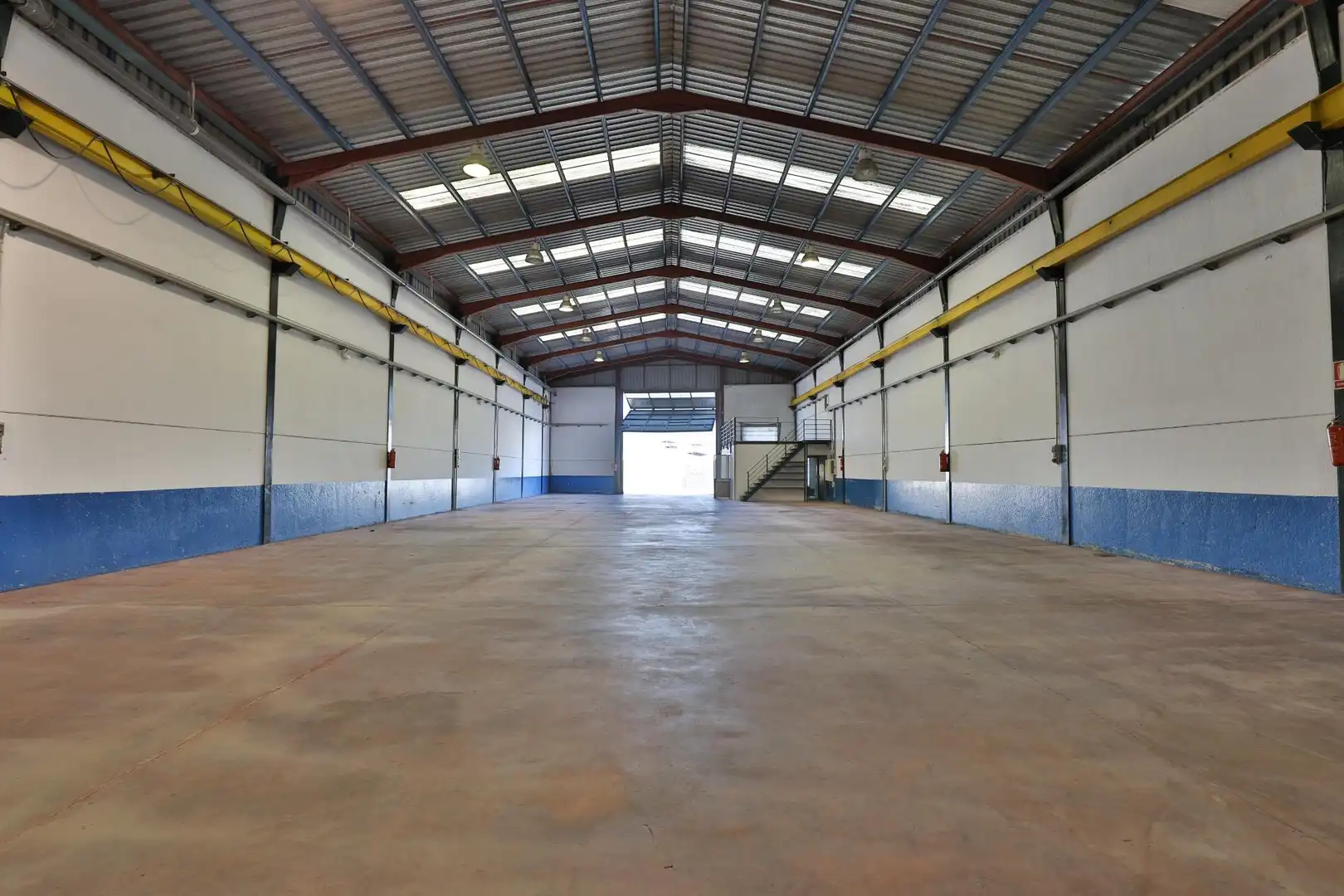 Industrial buildings for sale in Calle Atalaya, Alcalá la Real