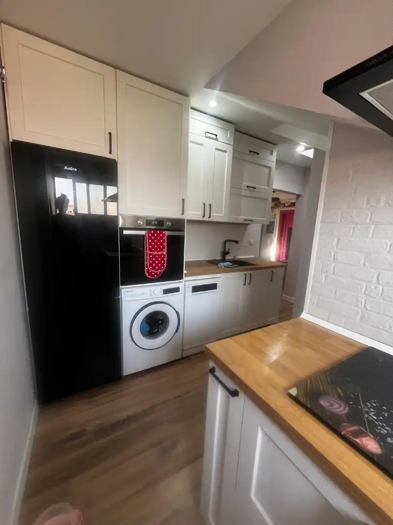 Cocina de Piso de alquiler en Las Rozas de Madrid con Aire acondicionado, Calefacción y Lavadora