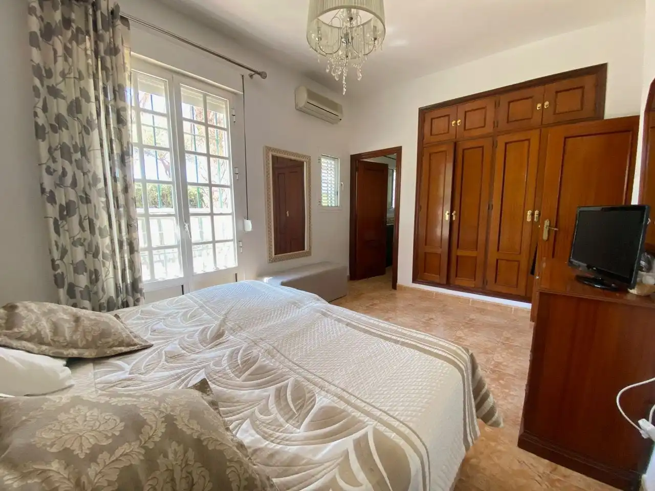 Habitación de Casa o chalet en venta en Aljaraque con Aire acondicionado, Jardín privado y Trastero