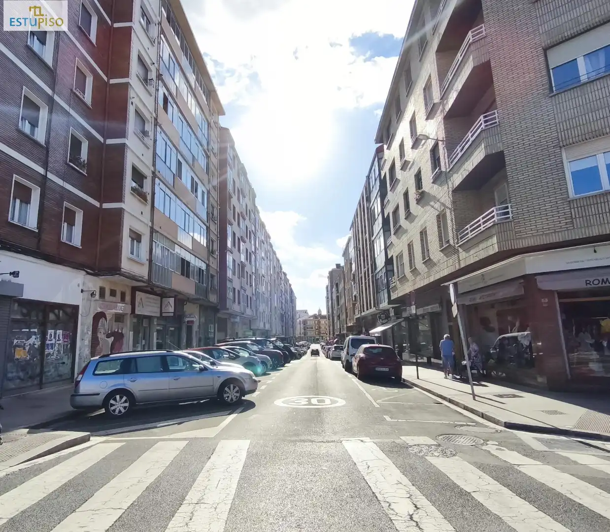 Vista exterior de Piso en venta en Vitoria - Gasteiz con Calefacción, Parquet y Terraza