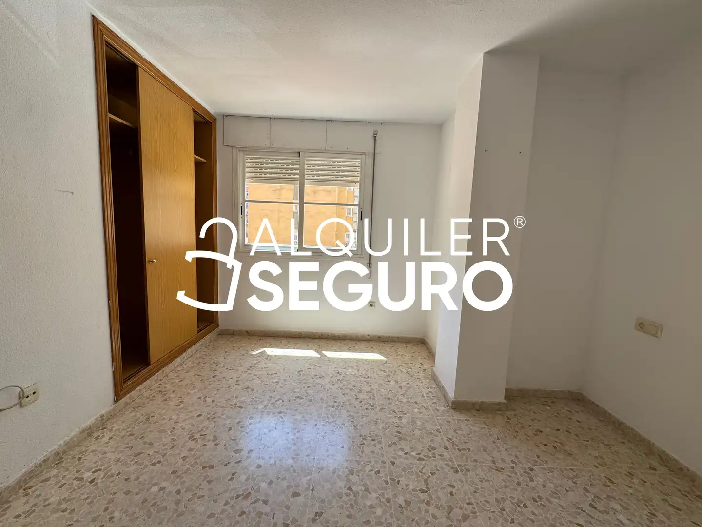 Schlafzimmer von Wohnung zur Miete in Málaga mit Terrasse