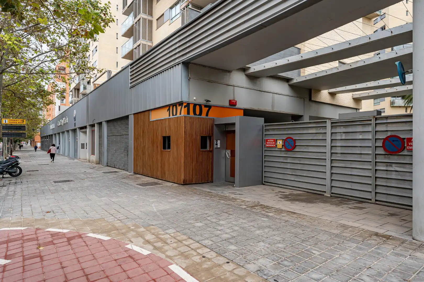 Einzelparkplatz mit Aufzug zum Verkauf in Avinguda del Mestre Rodrigo 197, imagen 4