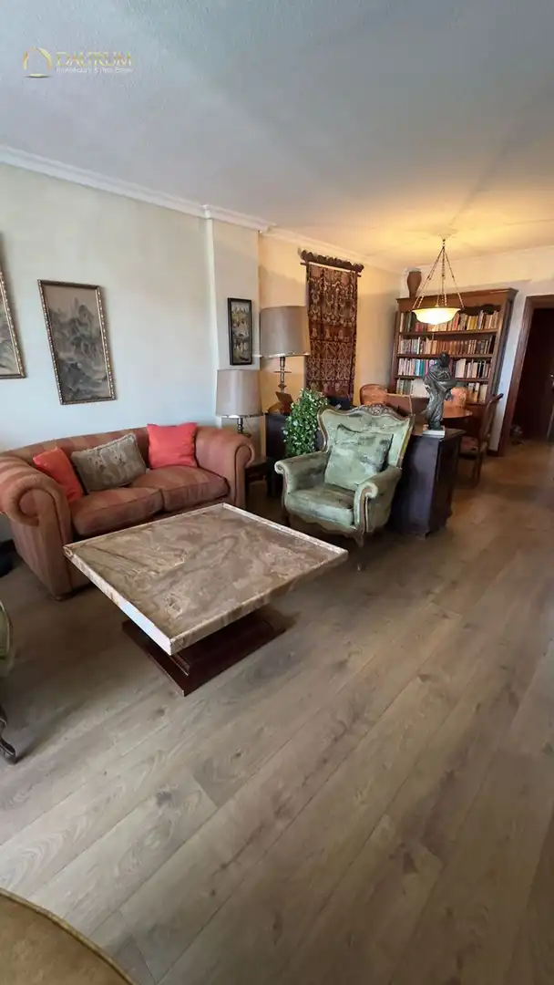 Flat with lift for sale in Arroyo Fontarron, imagen 3