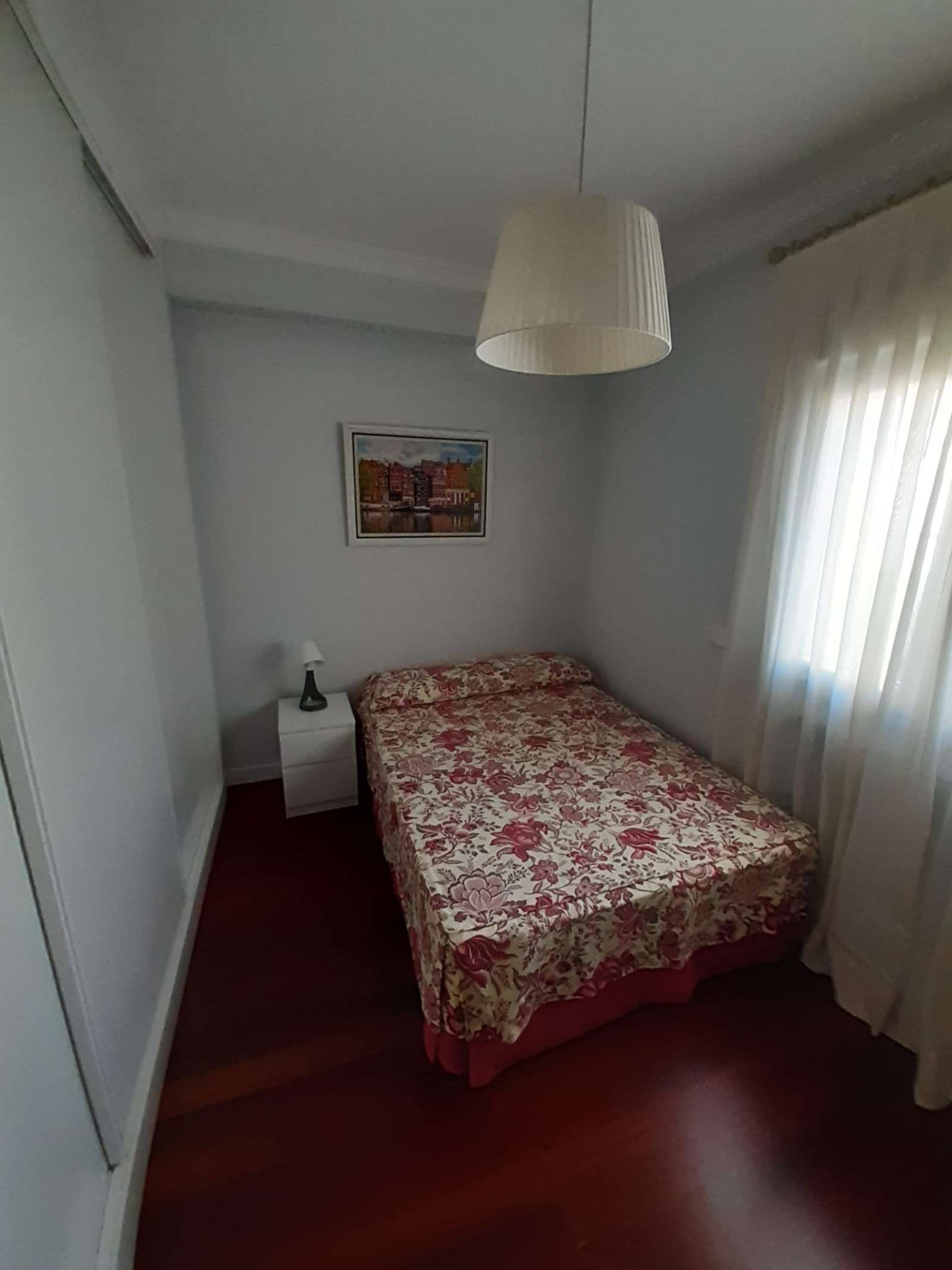 Bedroom of Flat to share in  Madrid Capital  with Air Conditioner and Terrace