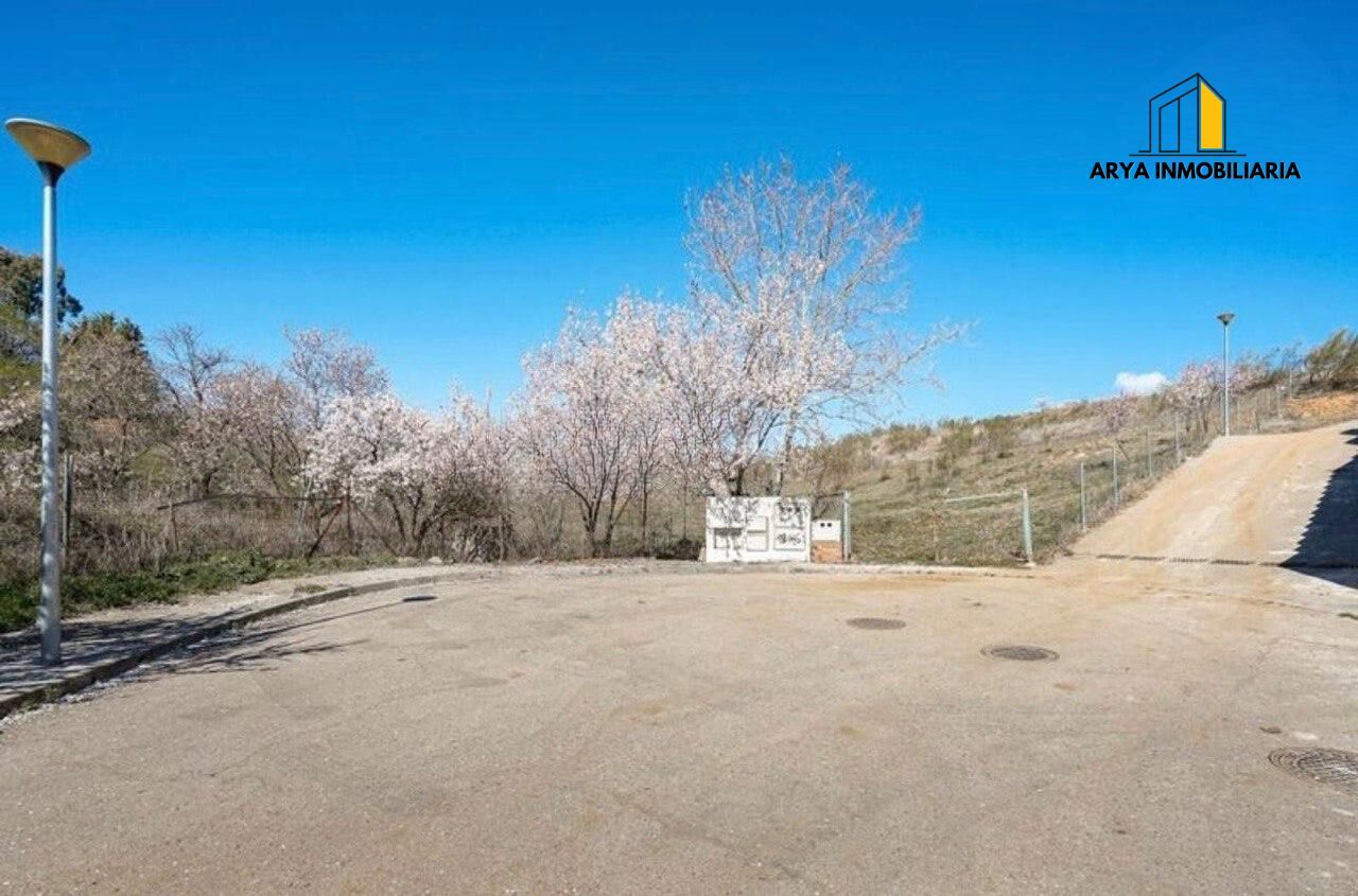 Vista exterior de Residencial en venta en Camarma de Esteruelas