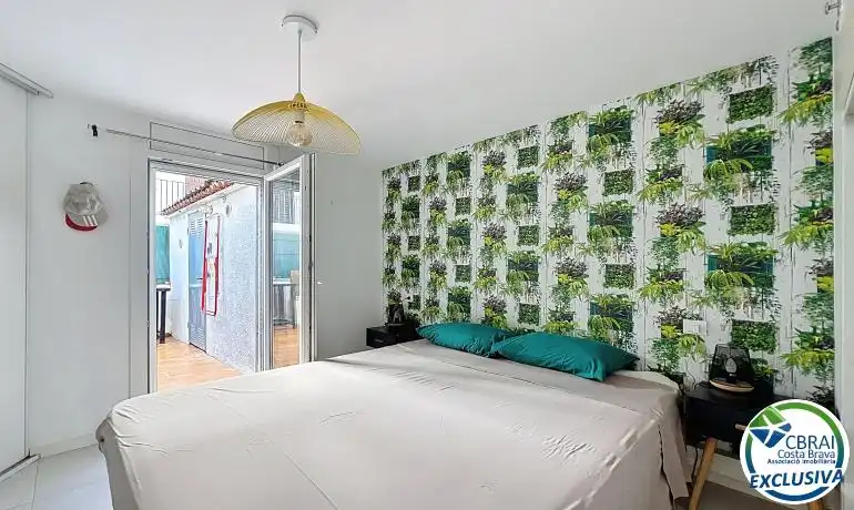 Bedroom of Flat for sale in Empuriabrava  with Air Conditioner, Heating and Terrace