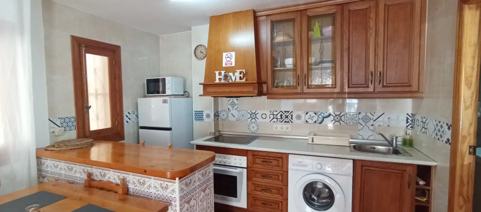 Cocina de Piso de alquiler en Torrevieja con Aire acondicionado, Calefacción y Terraza